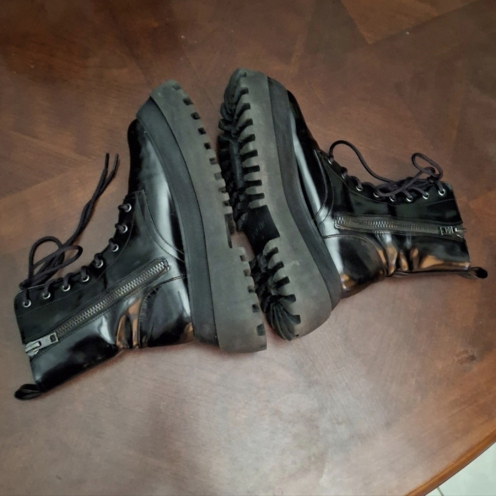 Dolls Kill Platform Patent Leather Black Combat Boots Women Size 7 - Picture 5 of 15